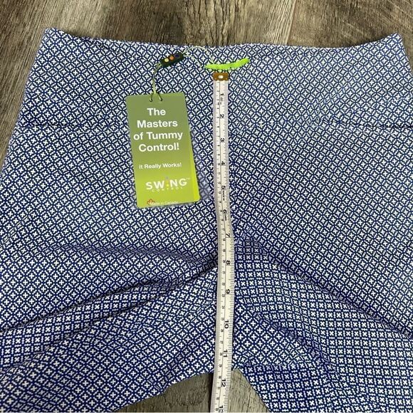 NWT Swing Control Masters Tummy Control Maria Blue Geometric Golf Shorts Size 8 - Picture 8 of 12